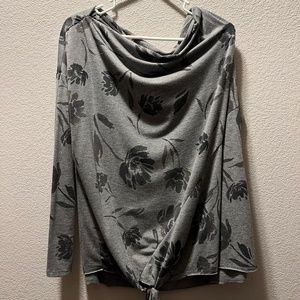 Maurices Floral Tie Front Long Sleeve Tee Shirt Size 2